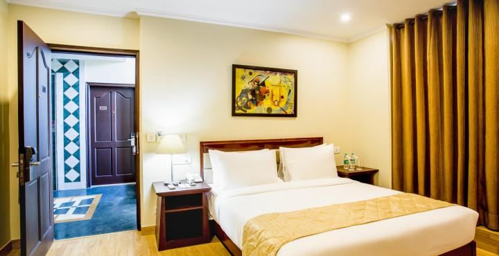 Clarks Inn Nehru Place